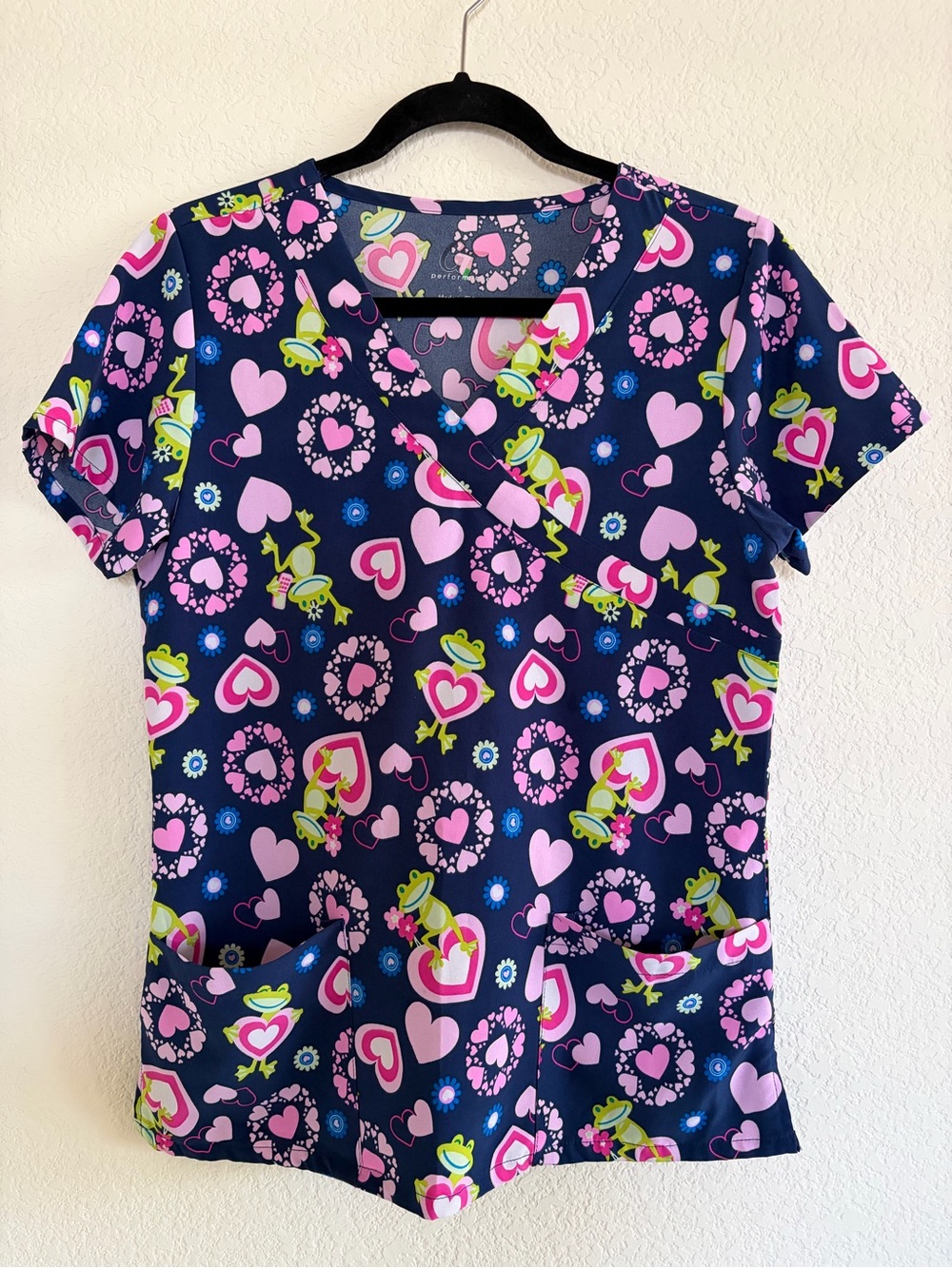 Women's Navy Heart & Frog Print Scrub Top